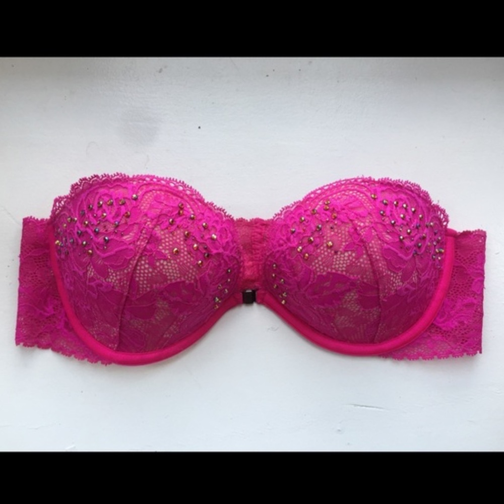 Victoria Secret Strapless Bra 💖